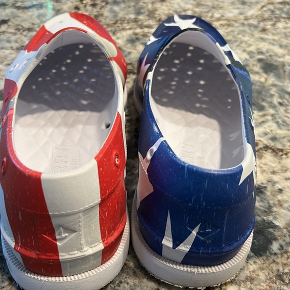 Sperry Top Sider size 12-Rubber-Patriotic - Picture 4 of 5